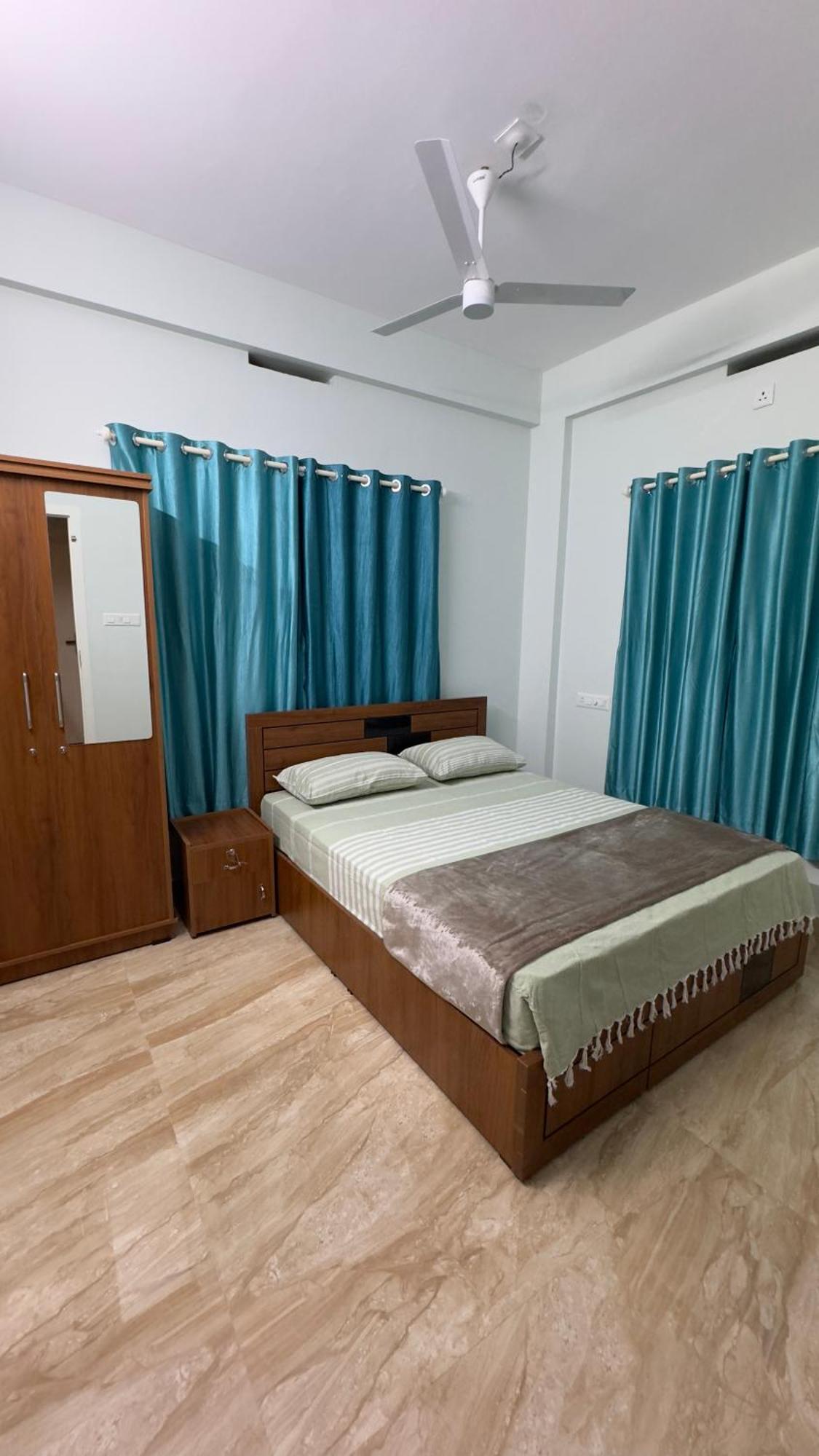 The Karlyle Homestay Vaduvanchal Exterior foto